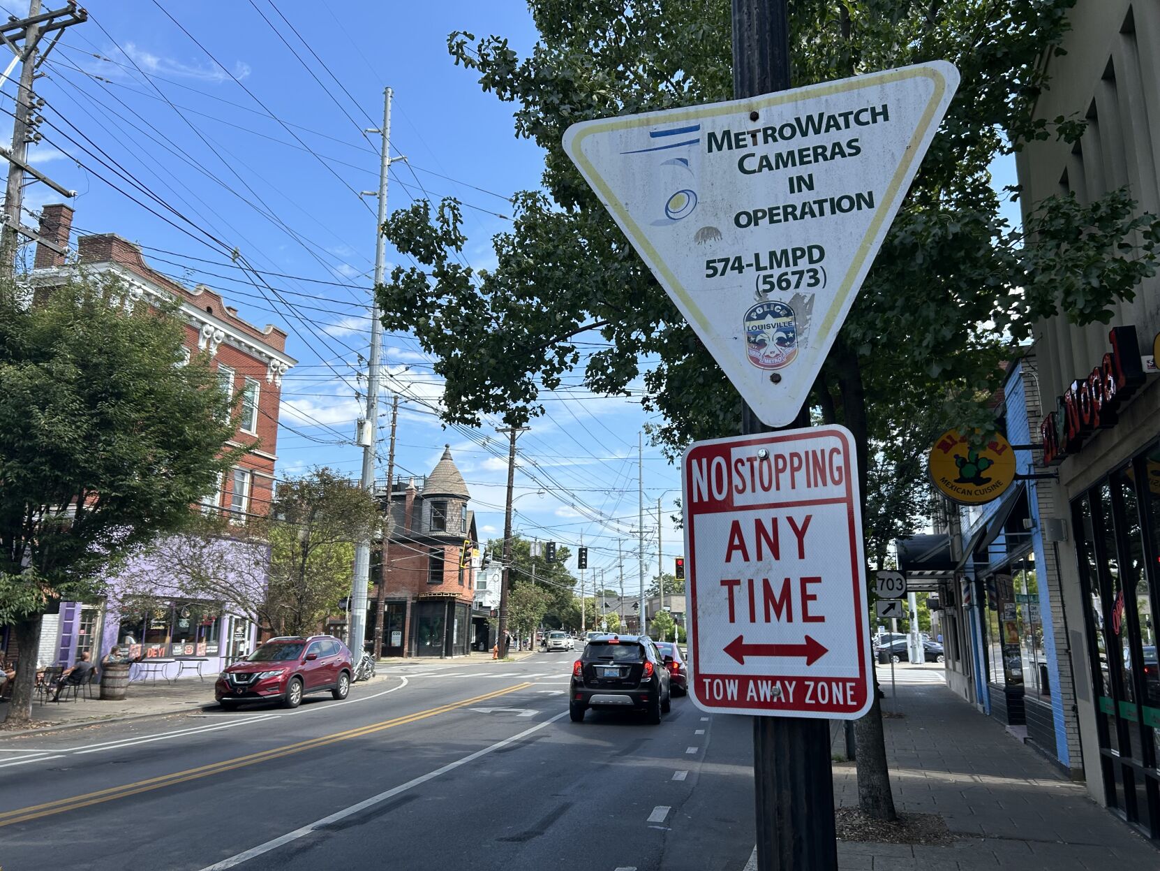 Highlands neighborhood sign